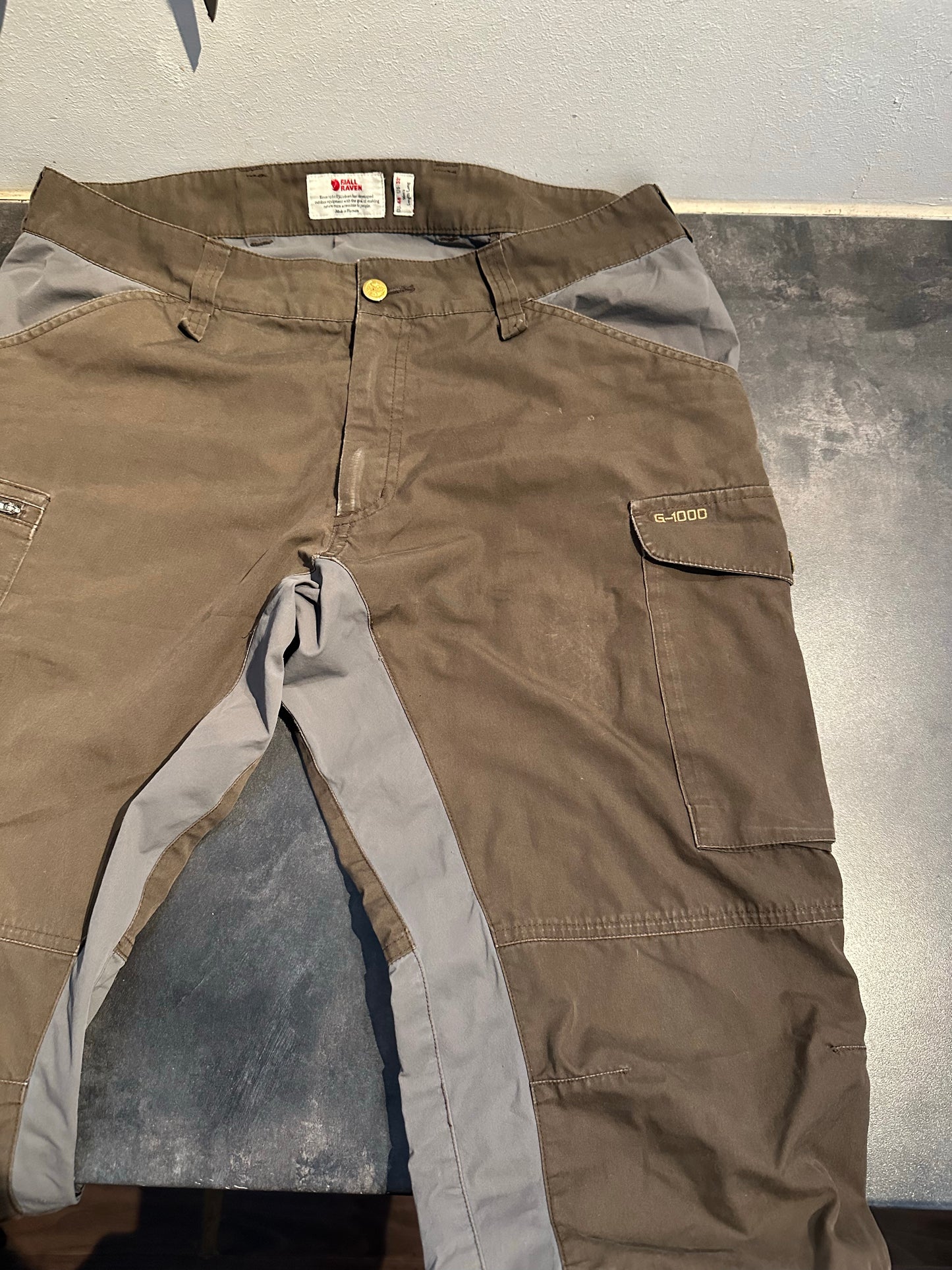Hose von Fjällräven (M Herren) G-1000 blau braun