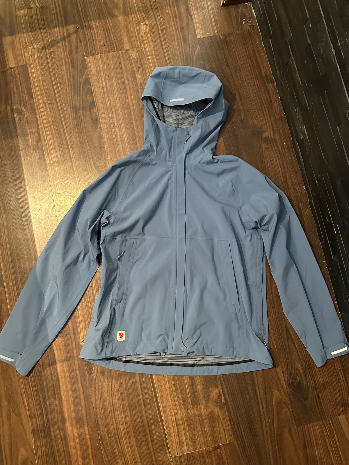 Hardshell Jacke Fjällräven (L Damen) hellblau