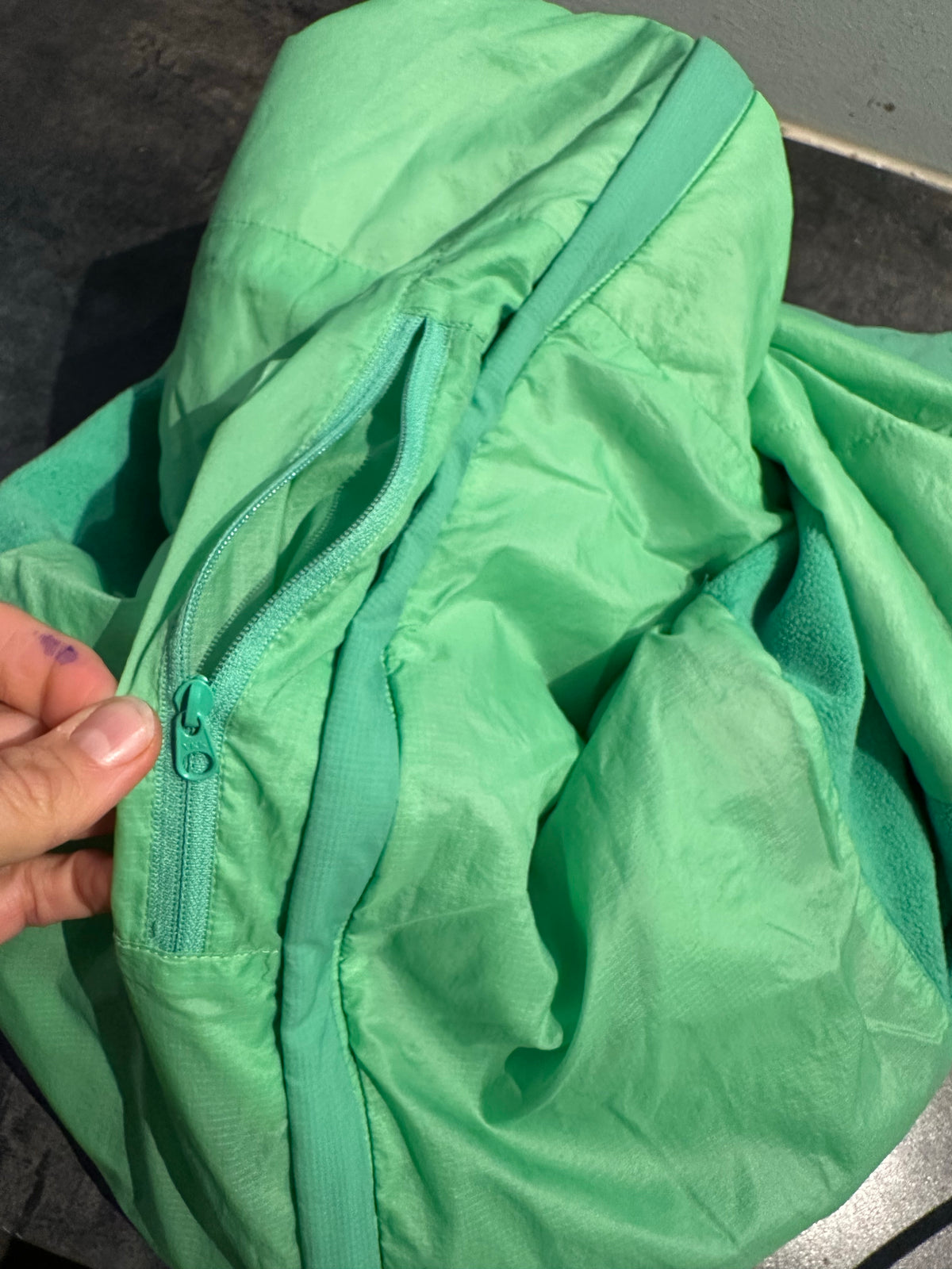 Ultraleichte gefütterte Jacke Arcteryx Atom LT (XL Damen) mint grün