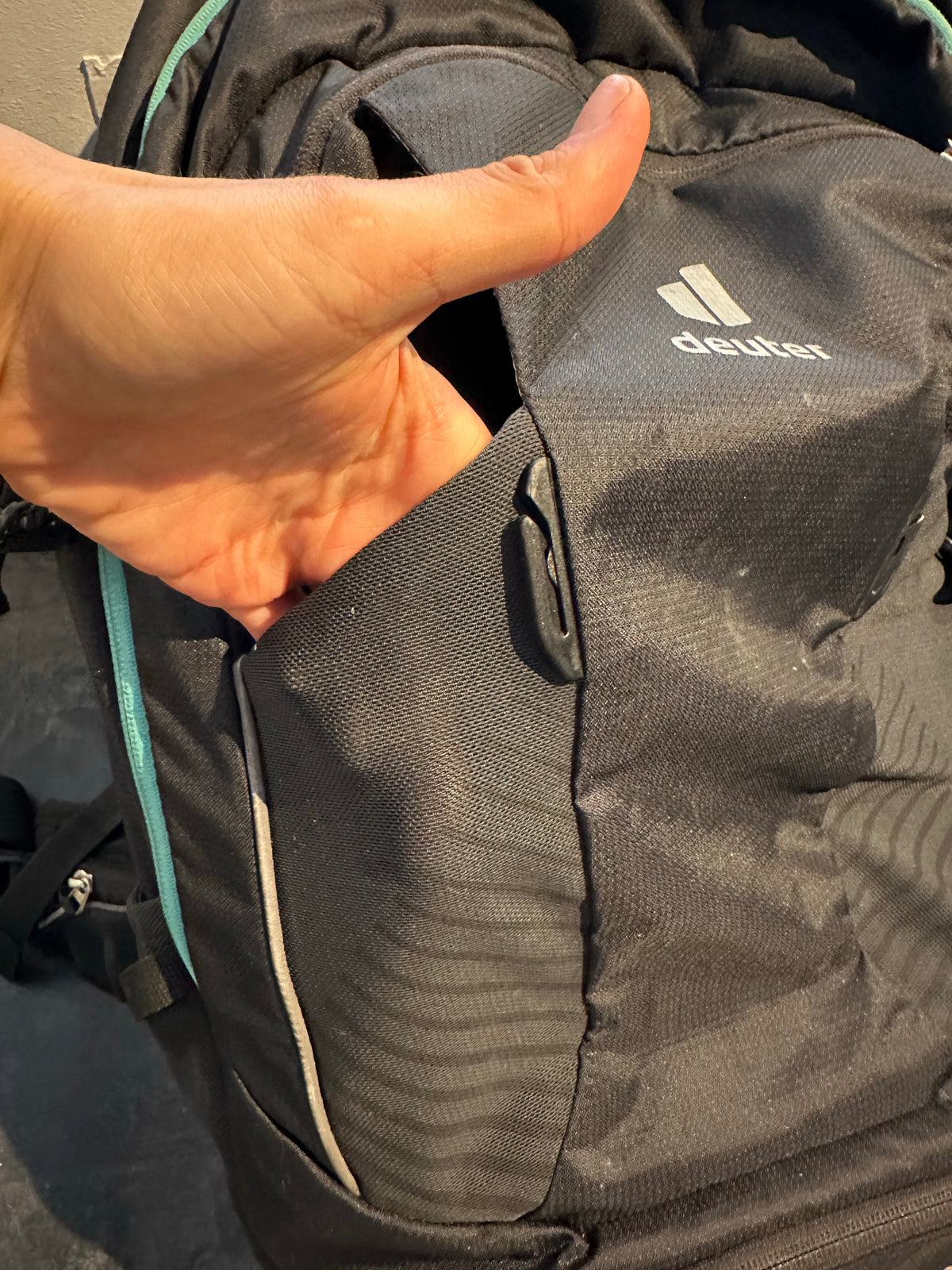 Rucksack Deuter Trans Alpine 28L schwarz grau