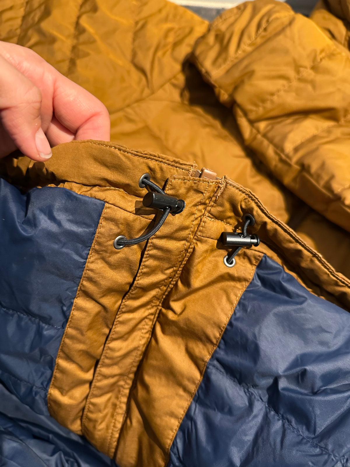 Daunen Jacke von Vaude (L Damen) wasserabweisend ocker