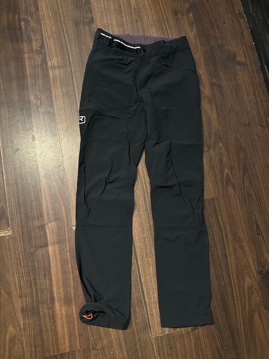 Trekking Hose Ortovox Merino (S Damen) leichtes softshell schwarz