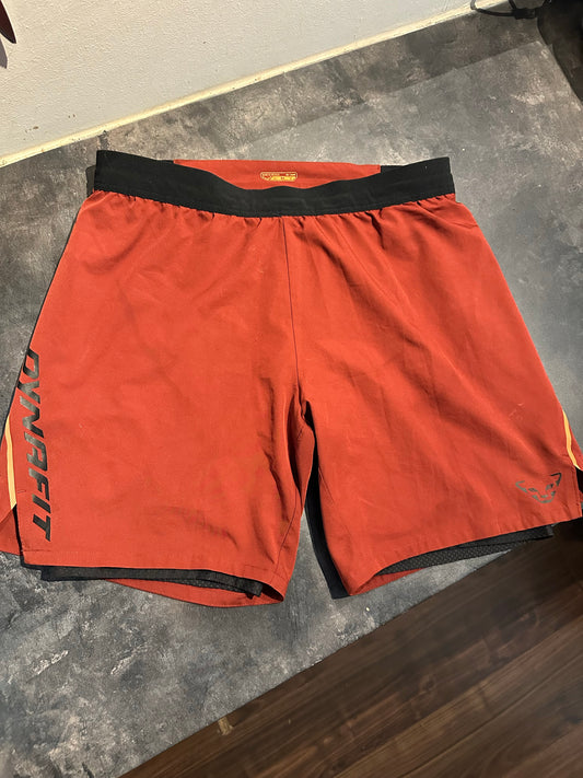 Traillauf Shorts von Dynafit (M Herren) Terrakotta rot
