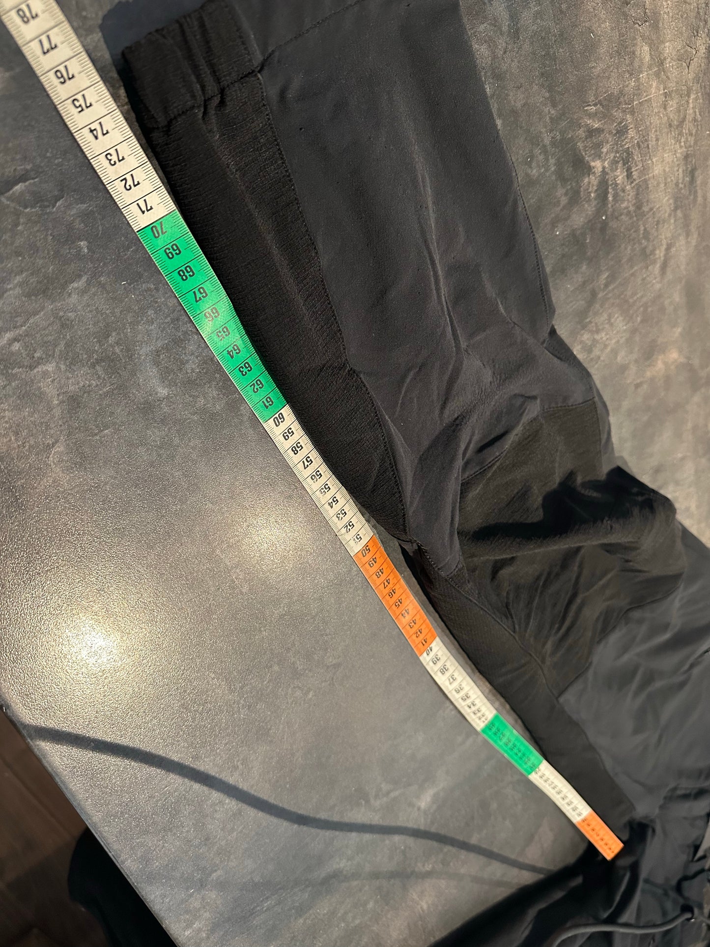 Trekking Hose von Mammut Softshell (M Damen kurz) schwarz