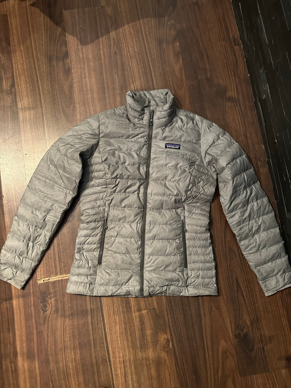 Patagonia Daunen Jacke (XS Damen) grau
