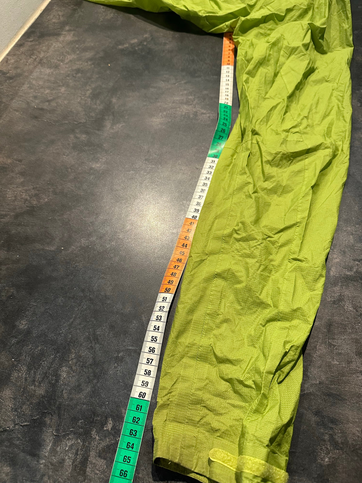 Leichte Regen Jacke Mountain Equipment (M-L Herren) grün