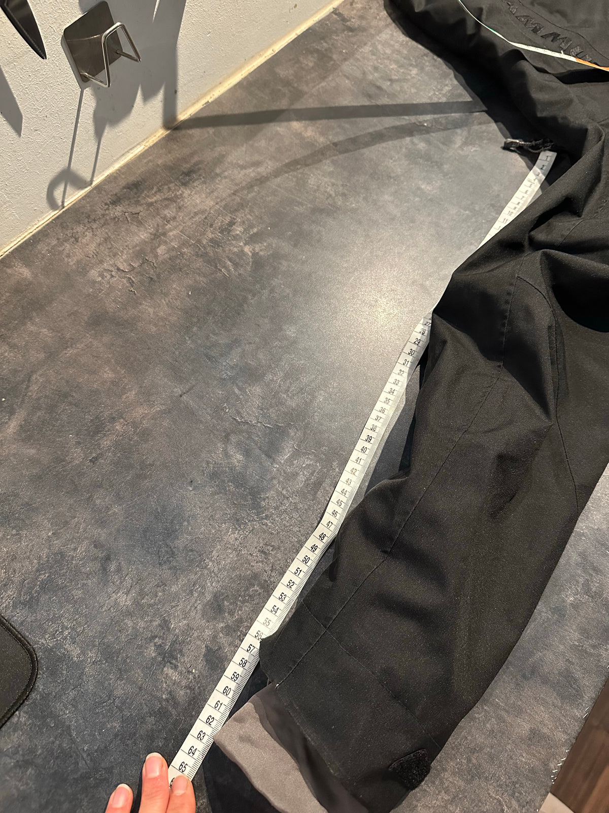 Hardshell Jacke von Mammut (L Herren) schwarz wasserdicht
