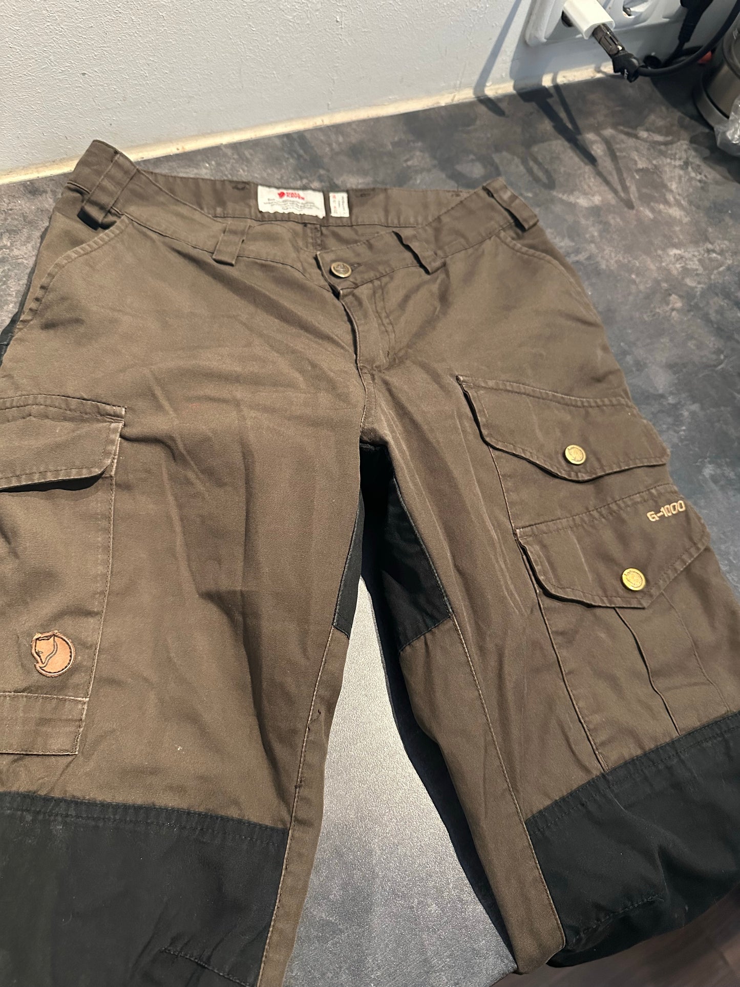 Fjällräven Barents Hose (XS Damen) braun schwarz