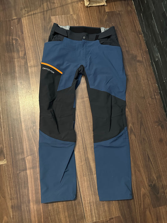 Leichte Softshell Hose Ortovox Merino (L Herren) blau