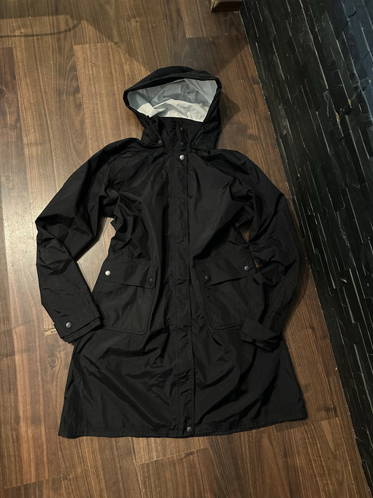 Regenmantel von Patagonia (Damen XL) schwarz