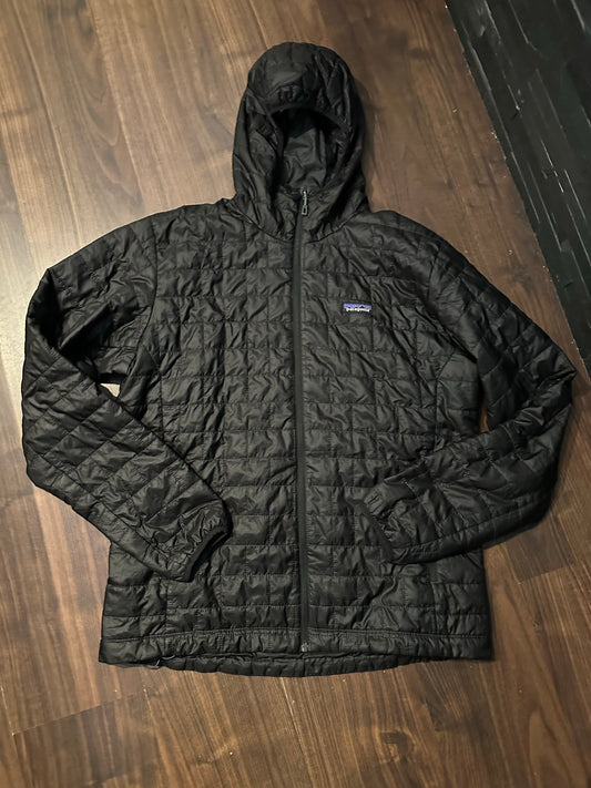 Patagonia Nano Puff Jacke (L Herren) Kapuze schwarz