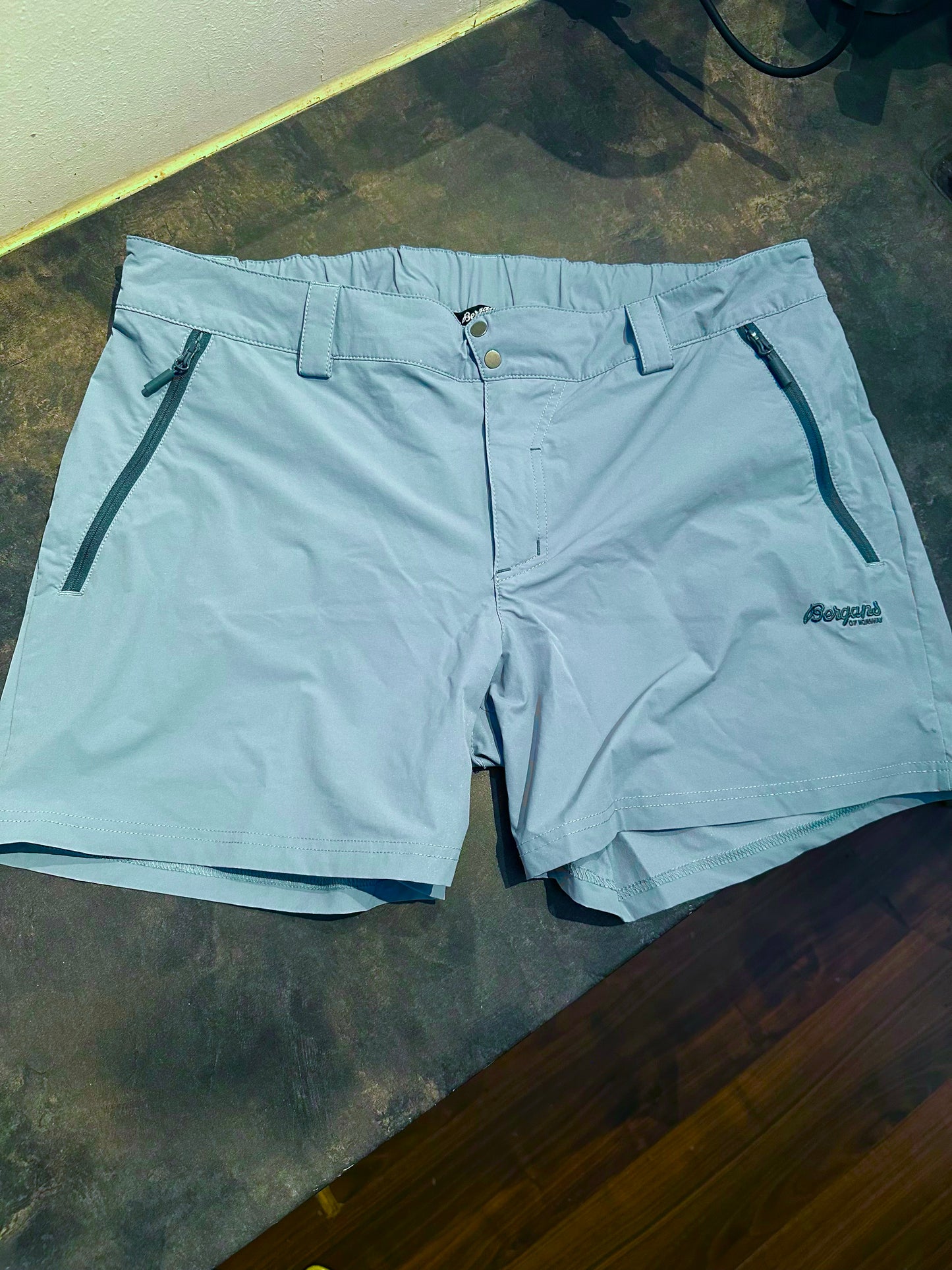 Shorts von Bergans (XL Damen) kurze Kletterhose stahlblau