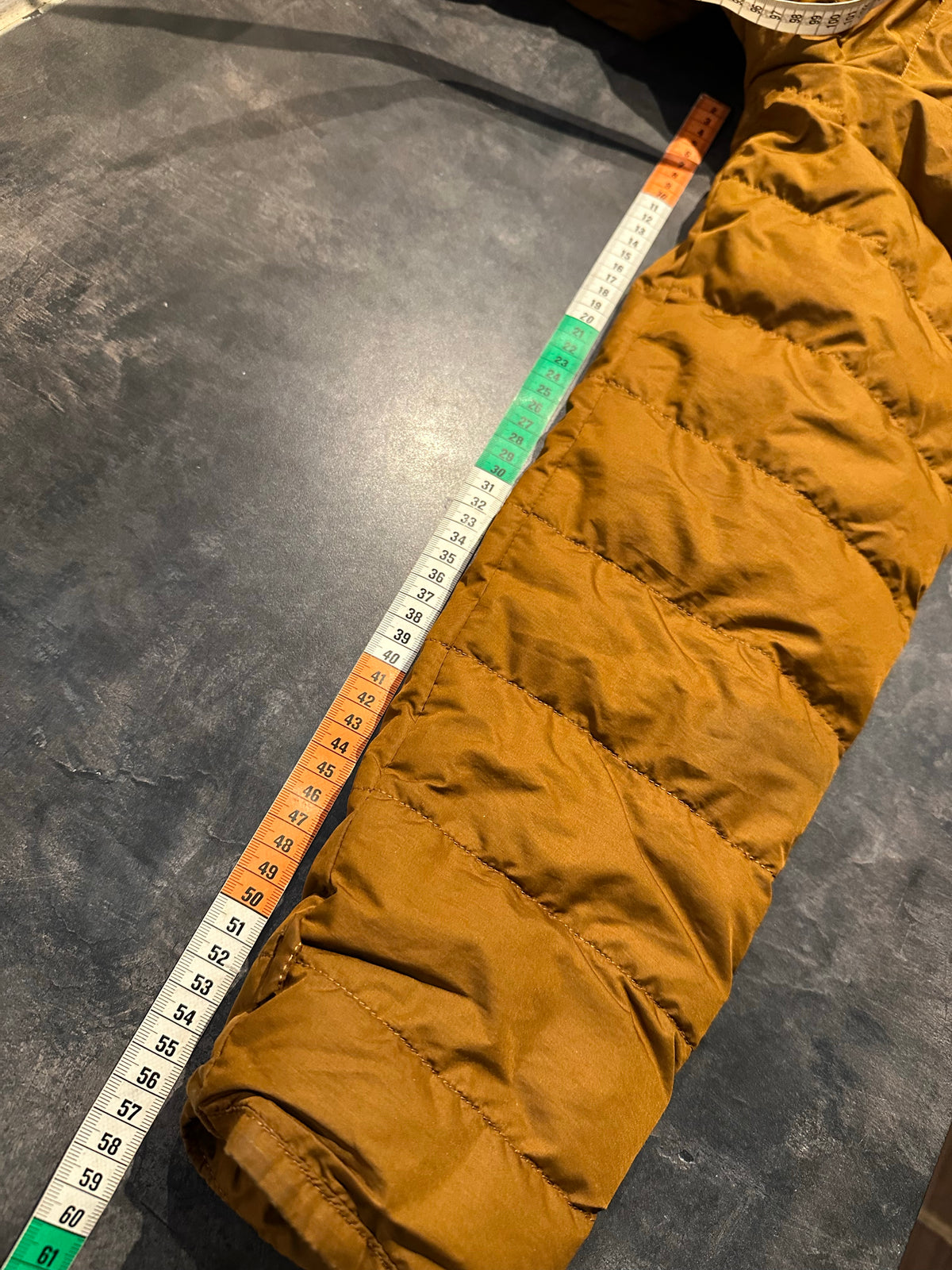 Daunen Jacke von Vaude (L Damen) wasserabweisend ocker