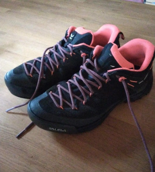 Trekking Schuhe Salewa Gr 39 - wanderlich.com