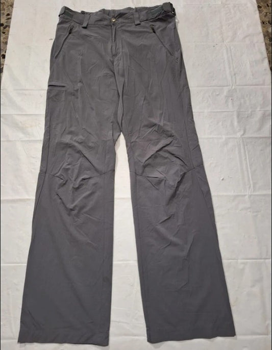 Trekking Hose von Salomon (XXL :54 Herren) leicht grau