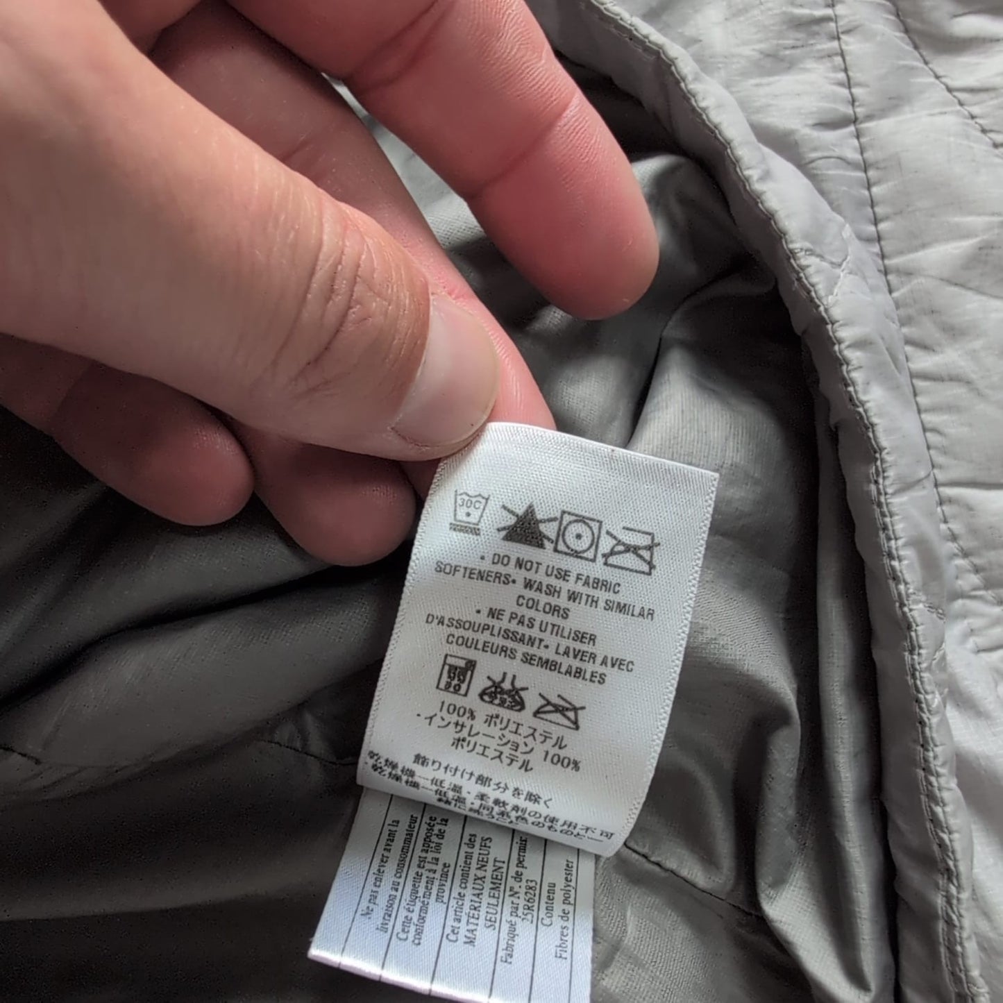 Jacke Patagonia Nano Puff (S Damen) Isolation grau Kapuze