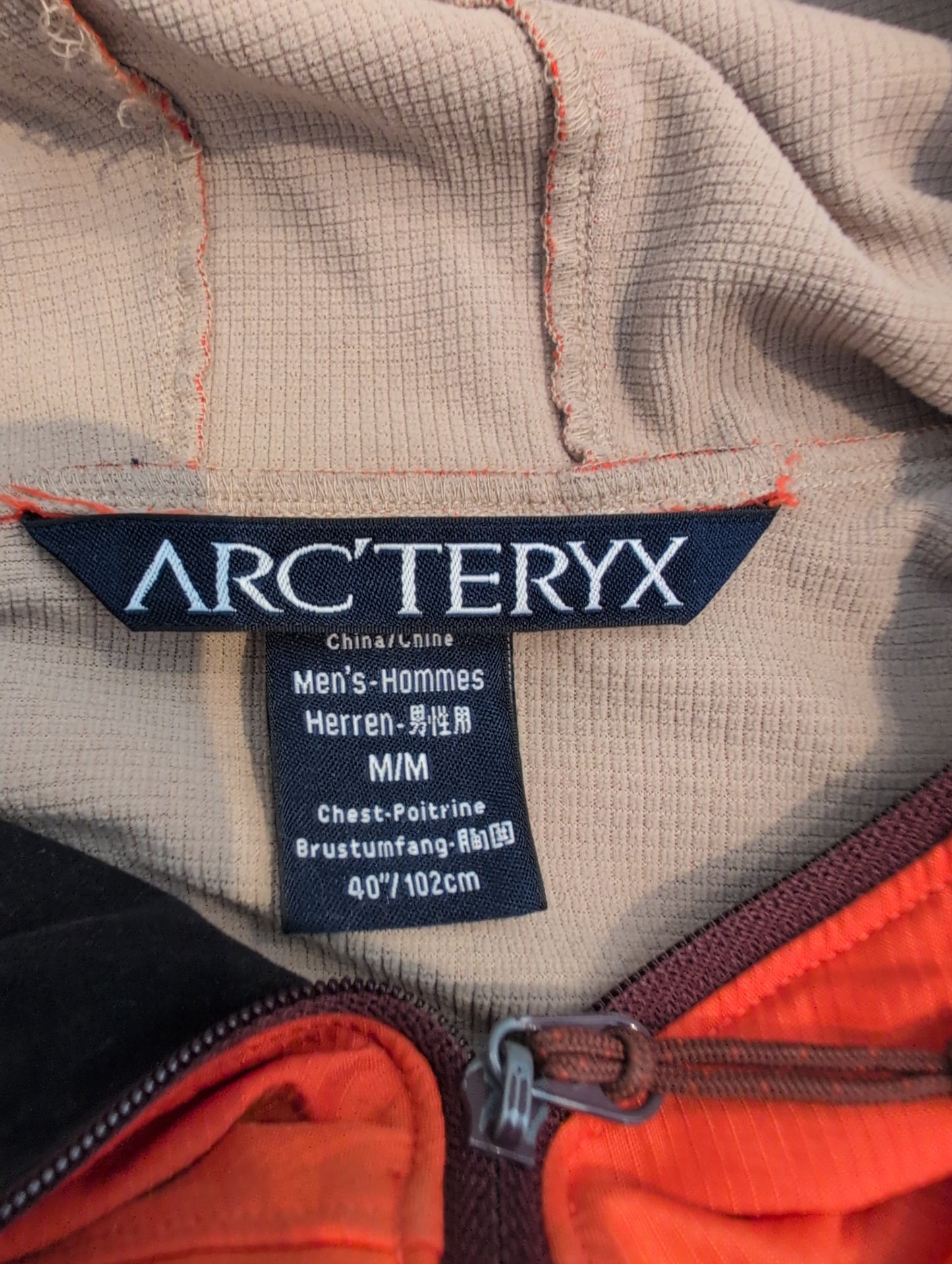Epsilon Jacke von Arcteryx (M Herren) orange