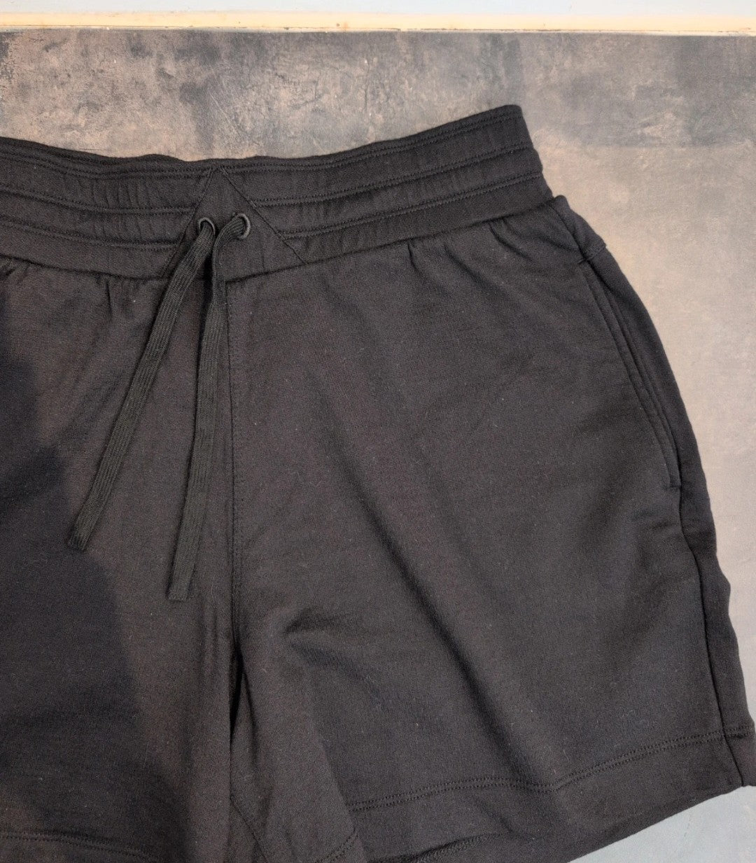Pure Merinowolle Shorts von Icebreaker (S Damen) schwarz