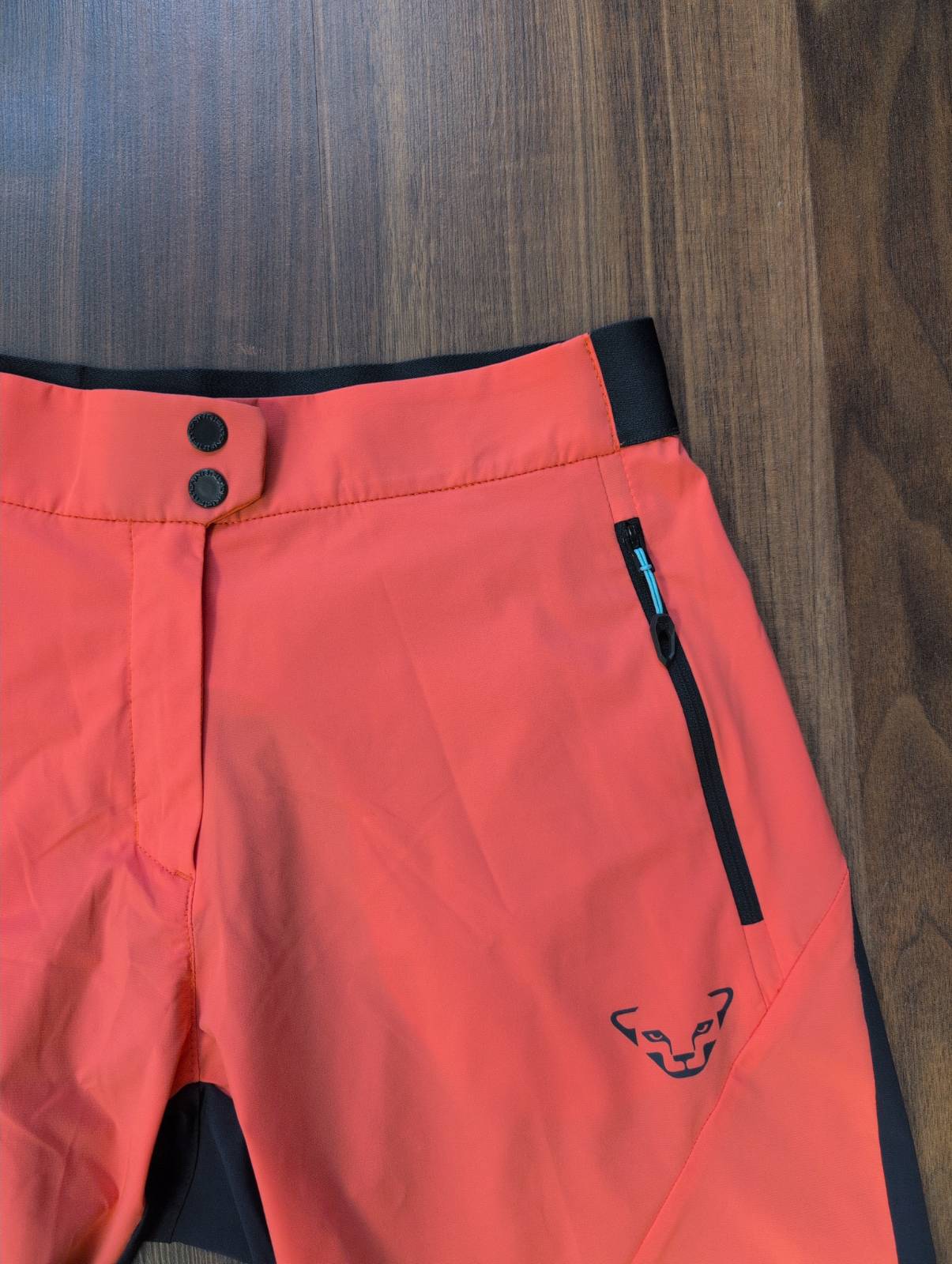 Traillauf Shorts von Dynafit (M Damen) neon rot
