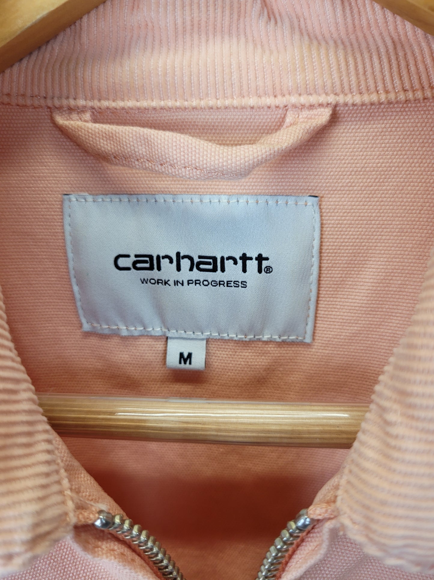 Carhartt W'Detroit Jacket in Größe M (Damen) aprikot - wanderlich.com